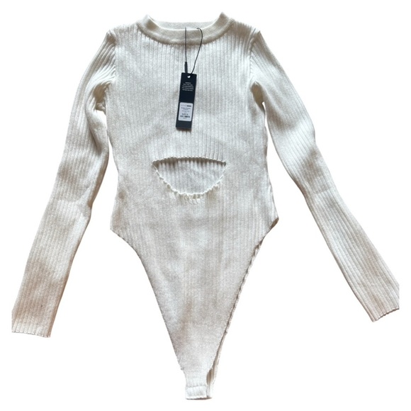 White Ribbed Cutout Bodysuit - Picture 2 of 5